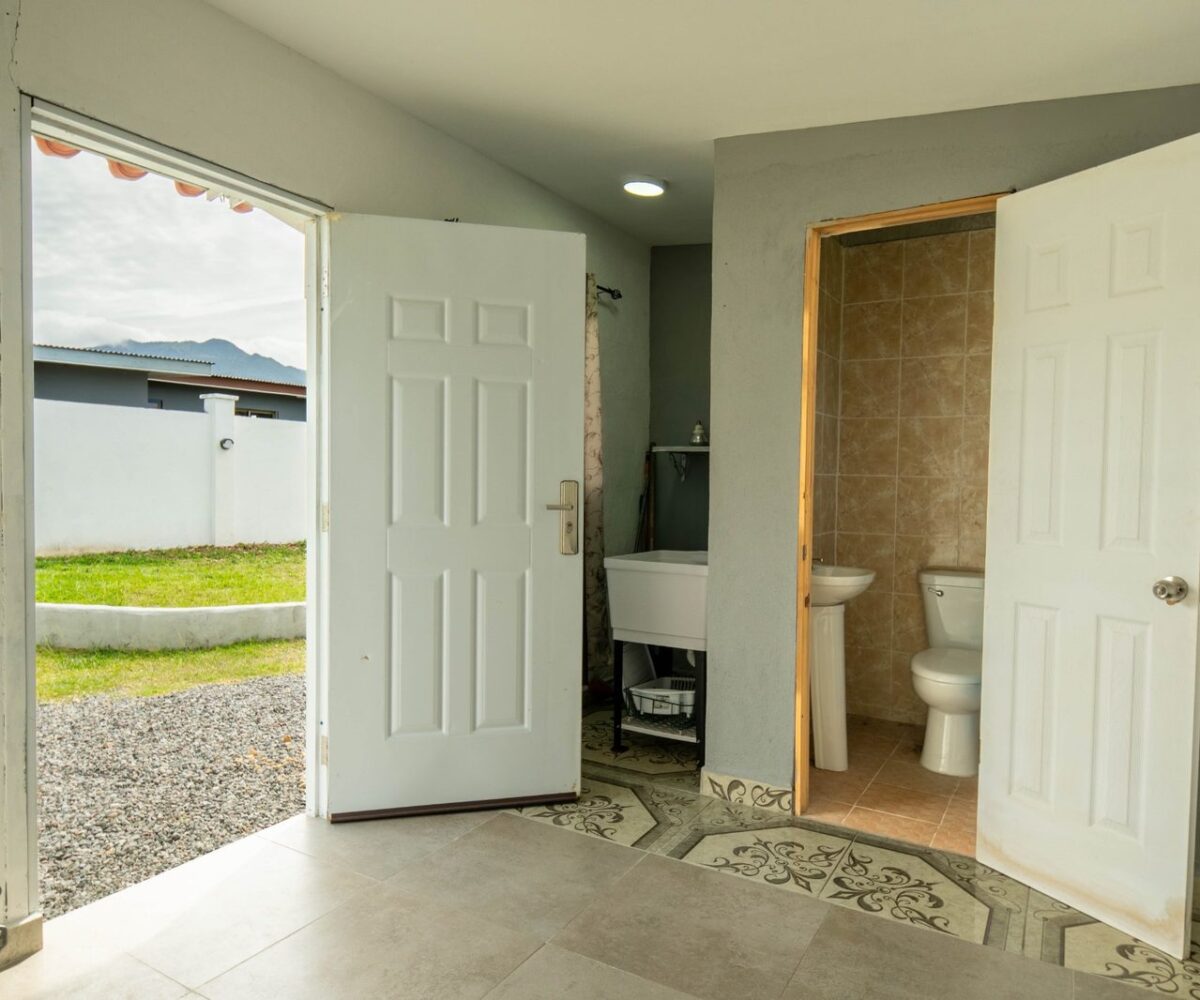 Home with Studio in Alto Boquete
