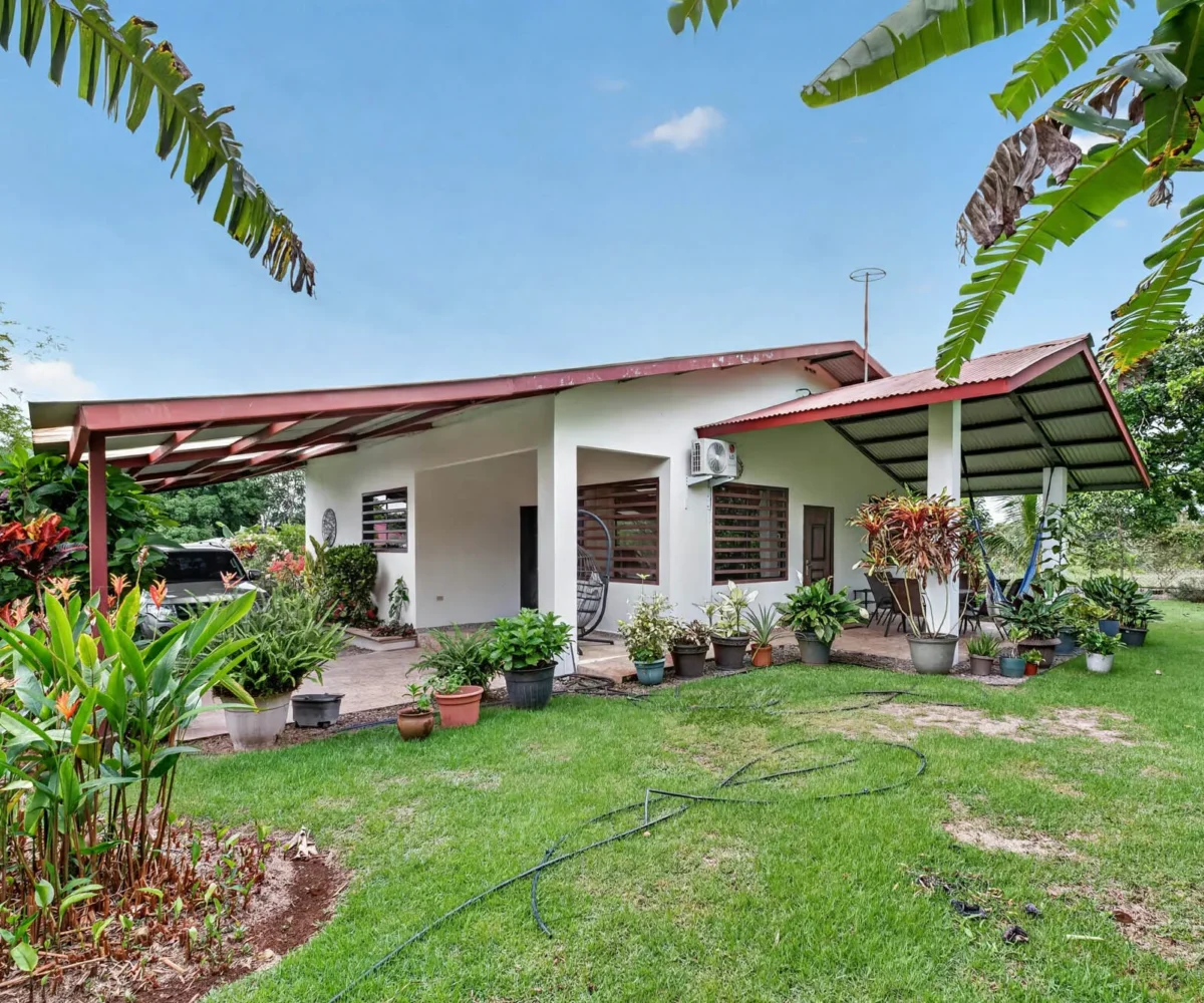 Garden Home in Boquete Panama