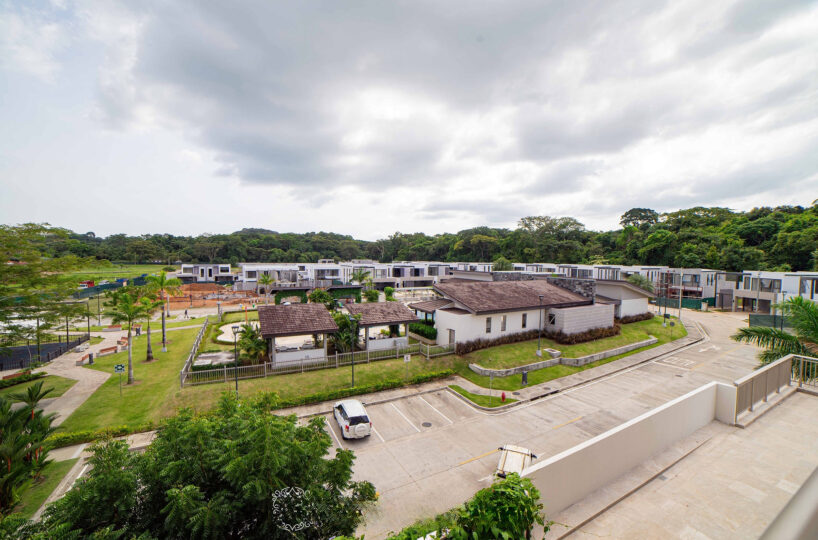 Furnished Apartment Near Panama City Panama