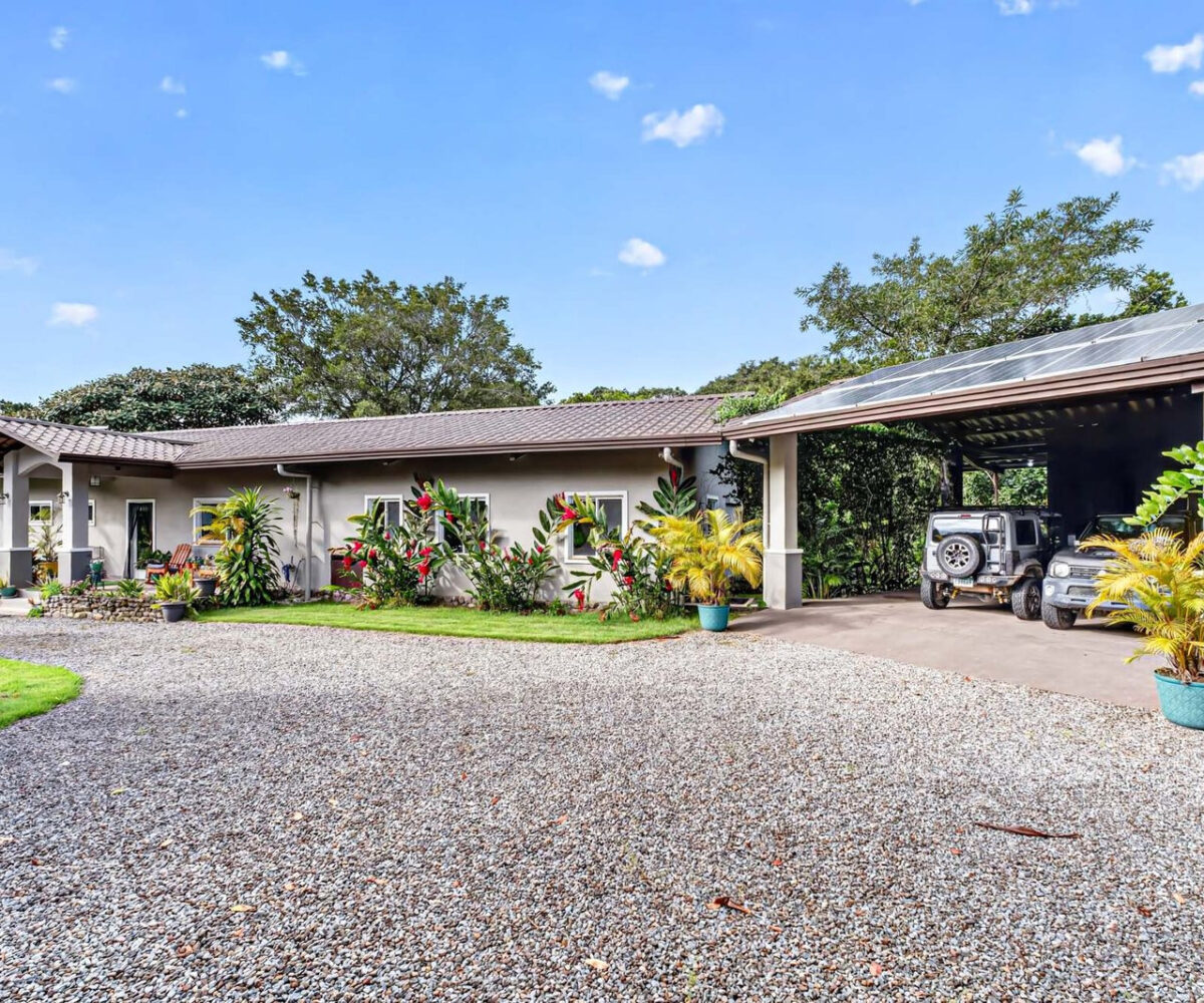 Riverfront Estate with Two Homes on 3.14 Acres Near Boquete