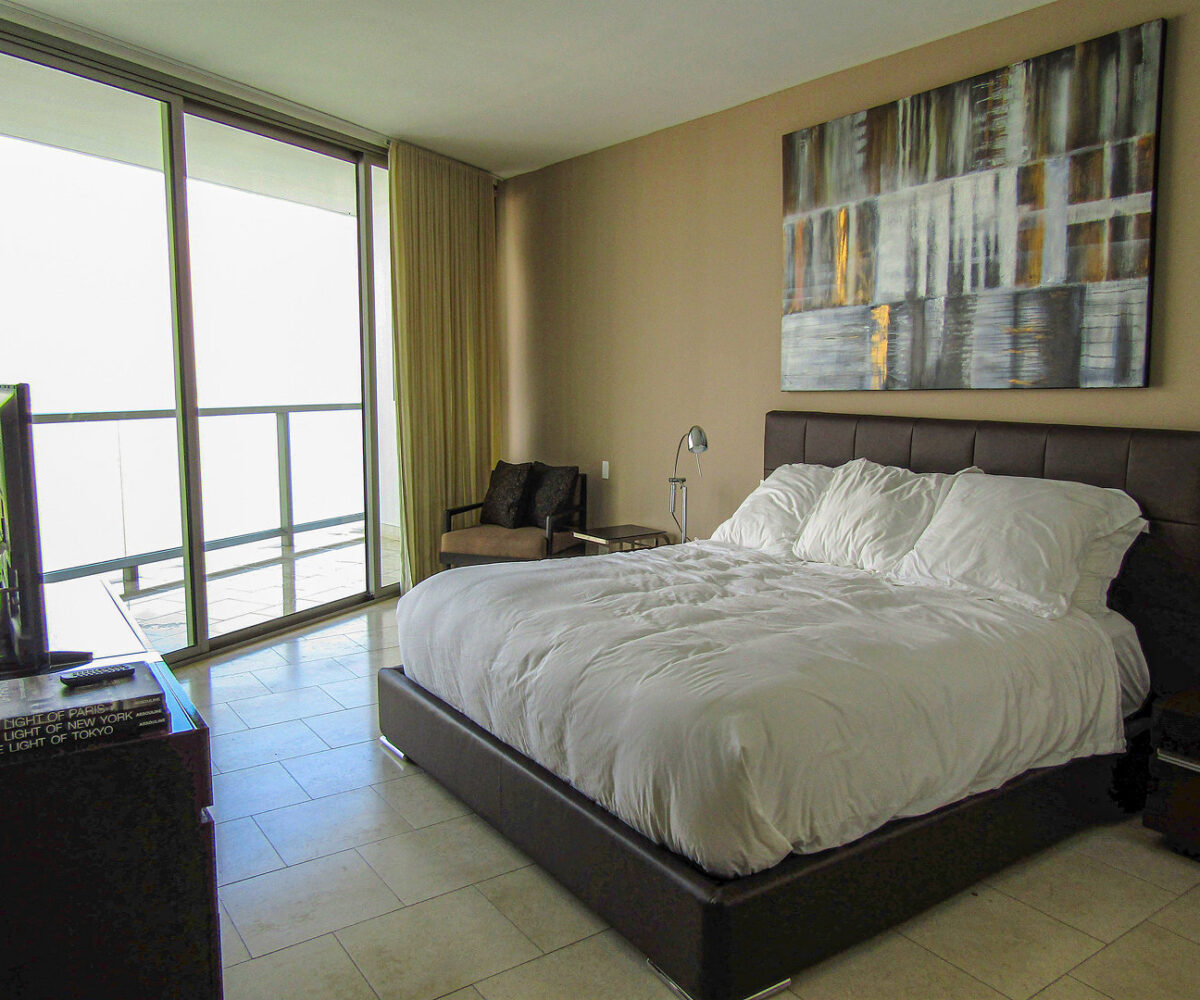 Furnished Apartment in Panama City Panama