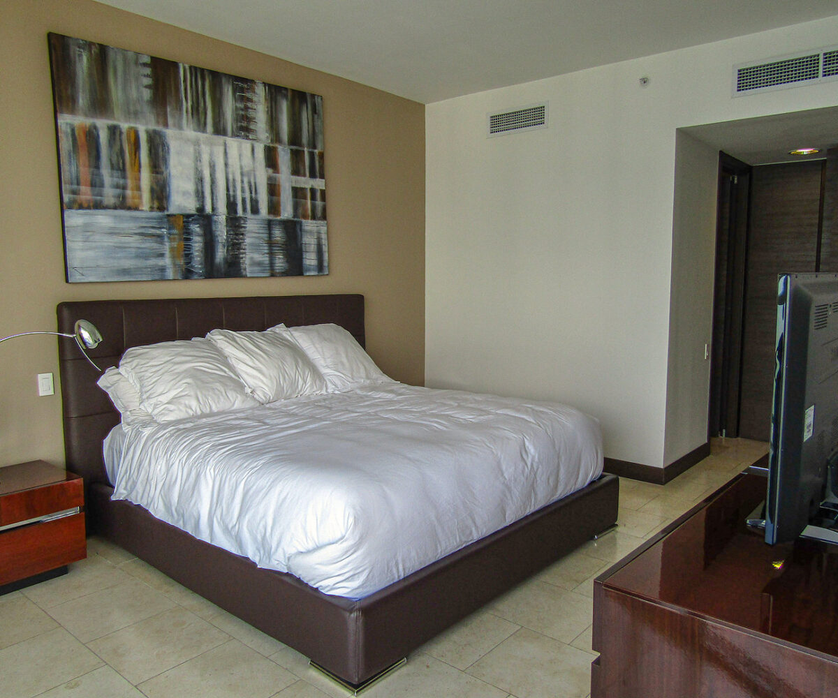 Furnished Apartment in Panama City Panama