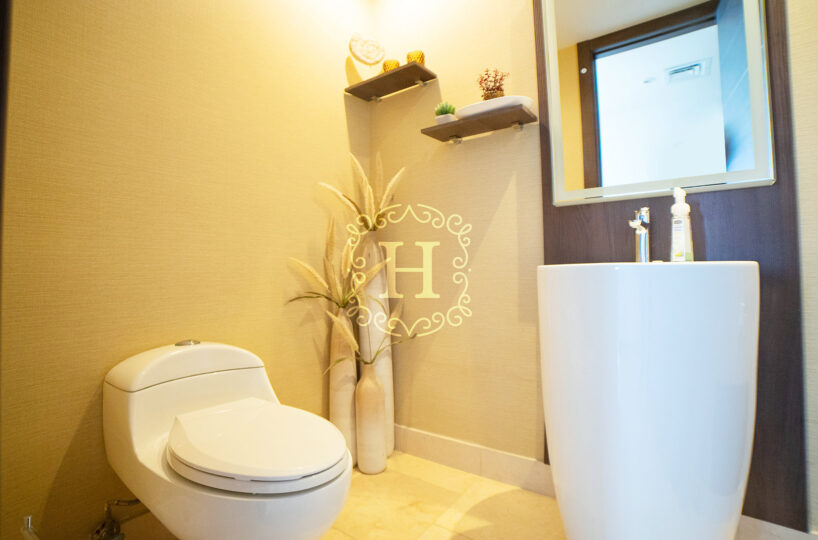 Luxury Apartment in Panama City Panama