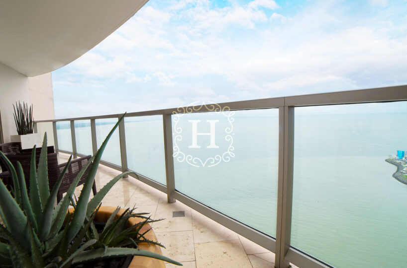 Luxury Apartment in Panama City Panama