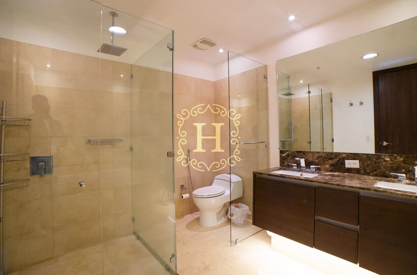 Luxury Apartment in Panama City Panama