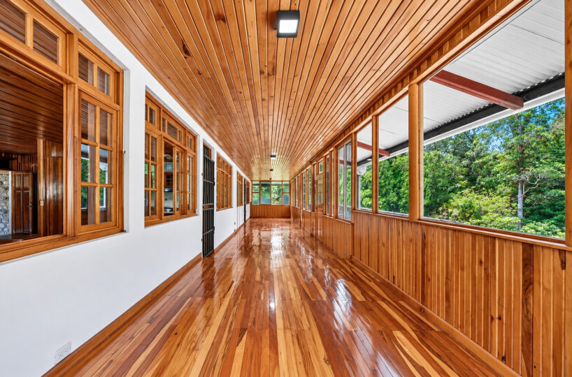 Riverfront Estate in Volcán Panama