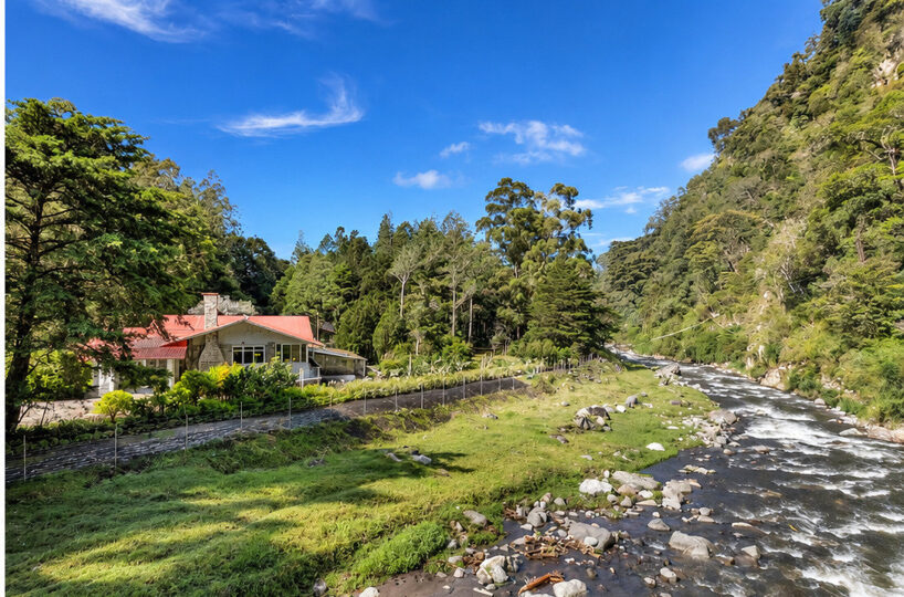 Riverfront Estate in Volcán Panama