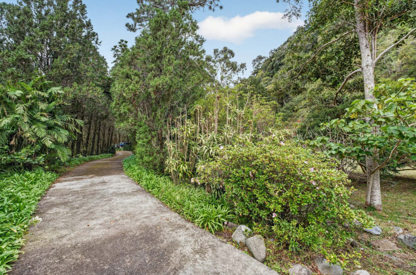 Riverfront Estate in Volcán Panama