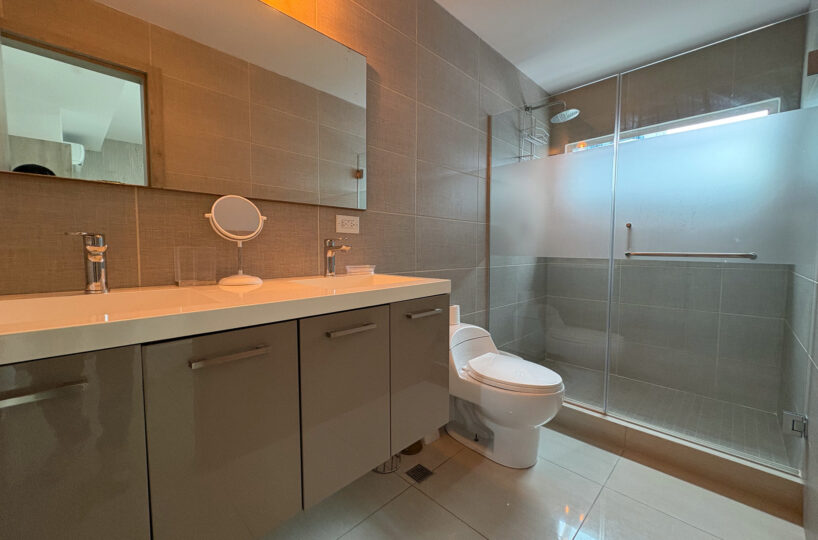 Greenview Apartment in Panama City Panama